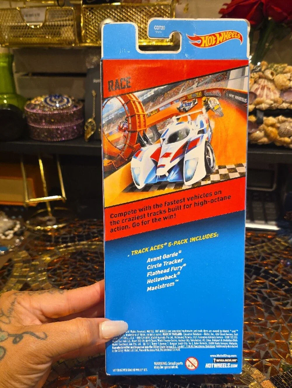 Hot Wheels Track Aces 5-Pack - Blue, Yellow, Red, Black, Green